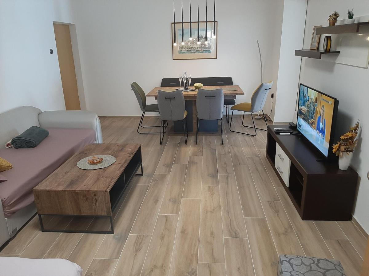 Apartments Borna Drage Kültér fotó